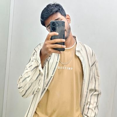 Oceaneyes_02's profile picture. ''let Me={

Age: 20,
X-Aim: trying to be consistent,
Current Leraning: (MERN , DSA -u Java)

}