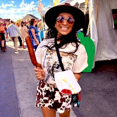 carrrwild's profile picture. ↟basshead ↟UT ↟dog mom ↟outdoor enthusiast ↟usu alum ⛰️🏂⛳️🏈💙