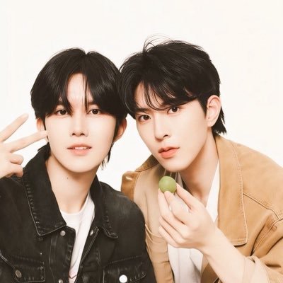 jaen_lovely's profile picture. SHINee/SuperJunior/Fourth 🩷#Fourthnattawat /Dai Nakai ❤️Shun Nakanishi #DaiShun/Junseong❣️Seongho #Junseongho /HiroakiRyota #Hiroakiryota