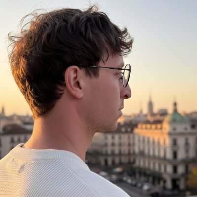 JuliusDeinCalm's profile picture. Breathe. Pause. Heal.
Mindfulness for modern life 💫