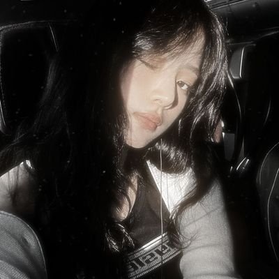postsofshe's profile picture. 🕸𝓡𝓲𝓫𝓫𝓸𝓷𝓮𝓭 𝓣𝓱𝓸𝓾𝓰𝓱𝓽𝓼 🕸