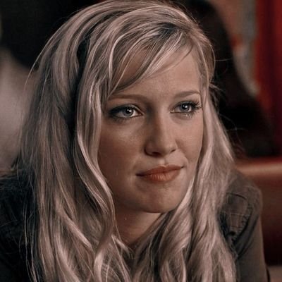 tombstonenina's profile picture. 𝖘𝖍𝖊/𝖍𝖊𝖗 • 35yo | +18 only please? | fan account