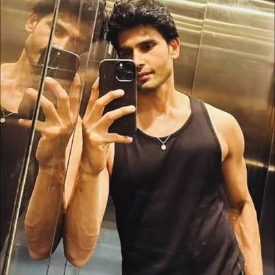 kiran78979's profile picture. OWN SPACE ♥️