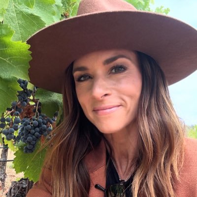 PatrickDan50425's profile picture. Danicapatrickfanspage@gmail.com Telegram chat channel @Danicapatrick