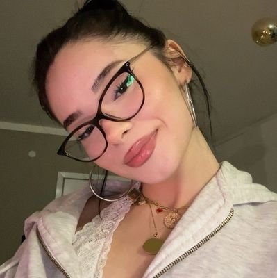 jeannotlapin51's profile picture. شخصية مؤثره علي وسائل التواصل الاجتماعي