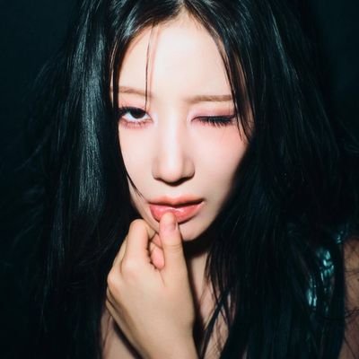 hereisdohee's profile picture. A parody written by signfan, she's that adorable otter from cignature who has her own charms, call her Dohee or Dodo! (2OO2)