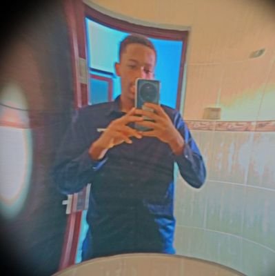 _Justchiaxor's profile picture. Trader | Writer | Sharing insights from the markets and life, one tweet at a time.