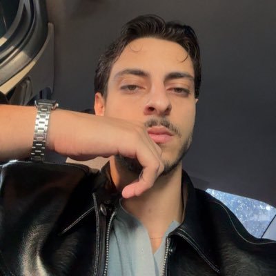 ozmerttt's profile picture. bjk