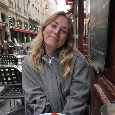 juliecapelle_'s profile picture. Journaliste en formation au @CFJParis (80e Lyon). Co-Fondatrice du média @Justi_news sur Instagram.