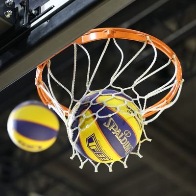 st_aaa's profile picture. 横浜🚢/バスケ🏀/カフェ☕ 生粋の浜っ子です。物撮りカメラマン兼ライター。スイーツコンシェルジュ。千葉J #1 いろんなカテゴリを観戦してます。バスケの話しかしてません🥺フォロバほとんどしてません。https://t.co/irChpoptbX