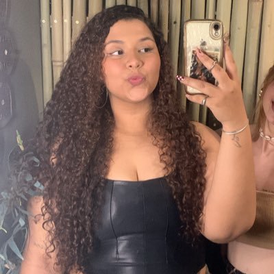 __veiramah's profile picture. hoje eu morri igual ontem, mas espero não renascer amanhã. @SaoPauloFC