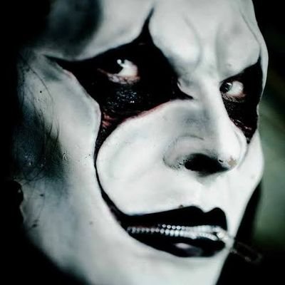 CordovaJoseA's profile picture. Trust no one.