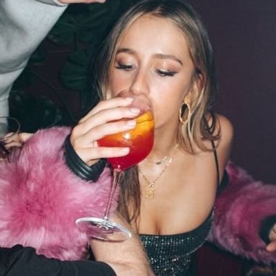 conradsinfinte's profile picture. 