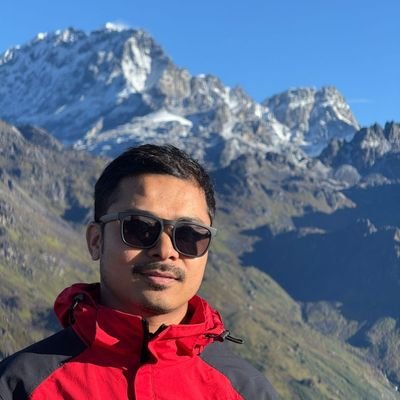 ashlesasdad's profile picture. Explorer. Traveller. Trekker. 🇳🇵 Successfully trekked: Tilicho Lake, Gosaikunda, Panchpokhari, and Ama Yangri. What's next?