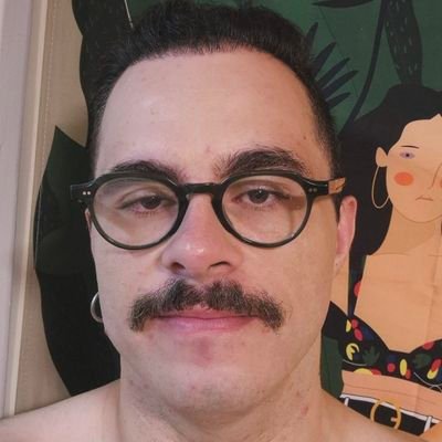 OlhaSoMarcos's profile picture. 