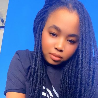 Sadia865185's profile picture. 