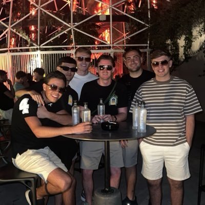 danramsay10's profile picture. 