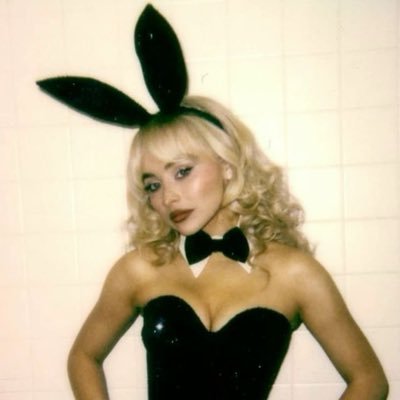 tloasftsc's profile picture. to dim the lights