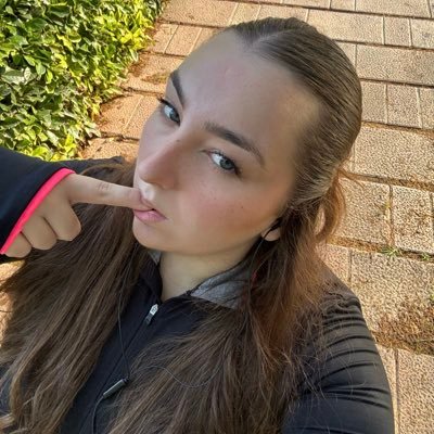 lauuurasoto_'s profile picture. la loca se desacatoooó