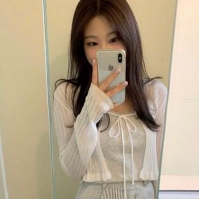 fergalu2g220772's profile picture. 