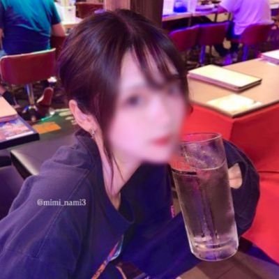 AweInspiri44408's profile picture. 