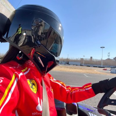 MaiJoyful_Ayaka's profile picture. 自分自身に挑戦し、限界を超えよう。すべてのラップは未知の驚きに満ちている！⏱️💨
