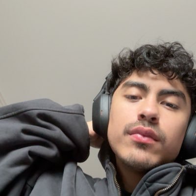 funktribu's profile picture. si, ah bueno.