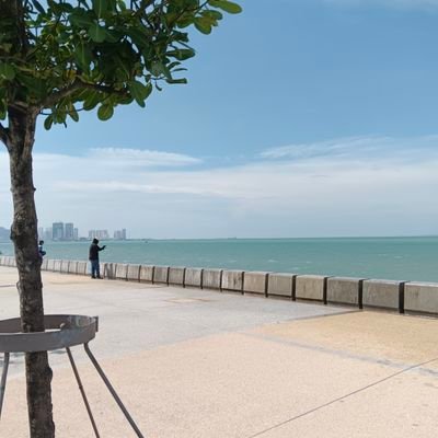 AinulAthilah's profile picture. 