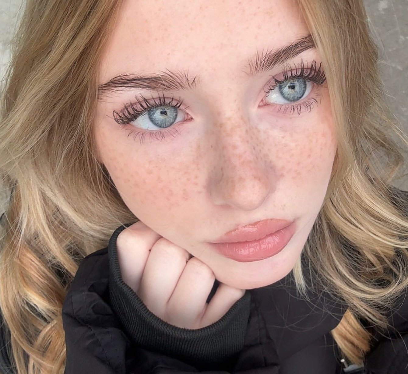 newangna's profile picture. 