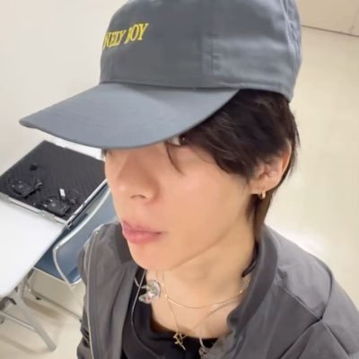 grh1e's profile picture. dek 68 plus one