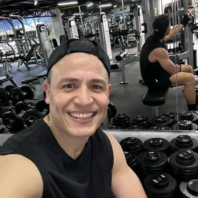 Jameswilla52605's profile picture. Estoy fuera soy de Venezuela 🇻🇪 por actualmente trabajo en otro país