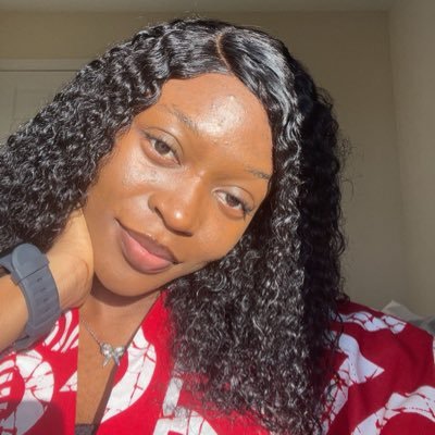 Matilda_Rex's profile picture. R.Nurse| God’s daughter||a book girlie|| I don't like wahala🌚