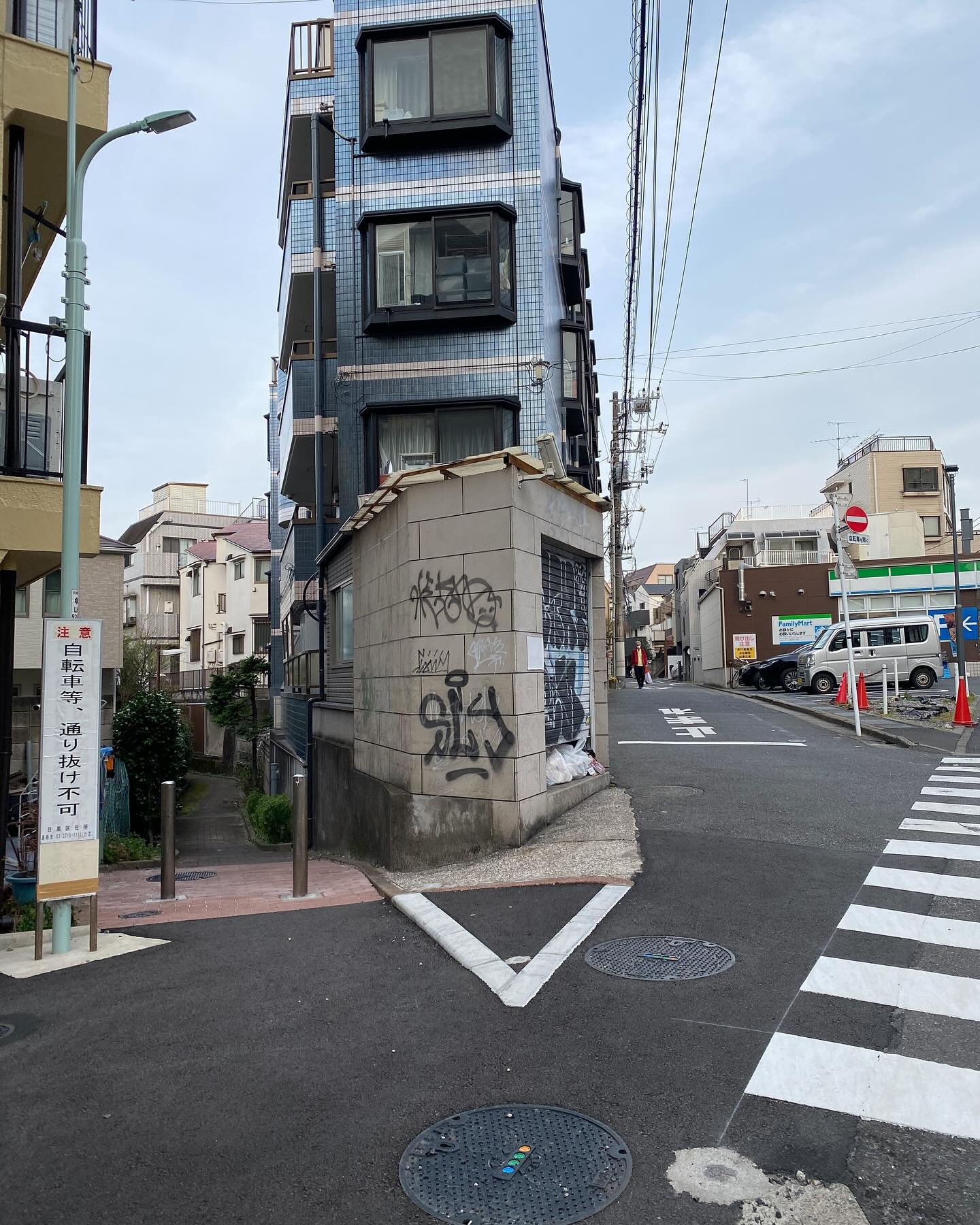 deviljames007's profile picture. 