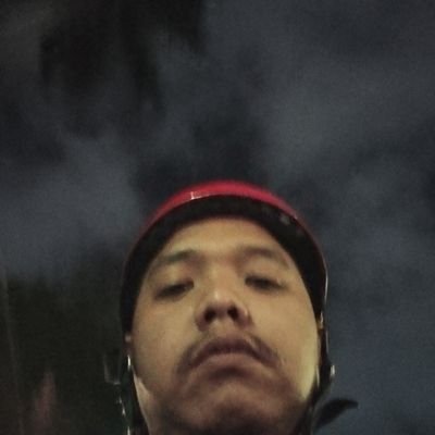 HEYHEYN0TBAD's profile picture. smells like a sick spirit