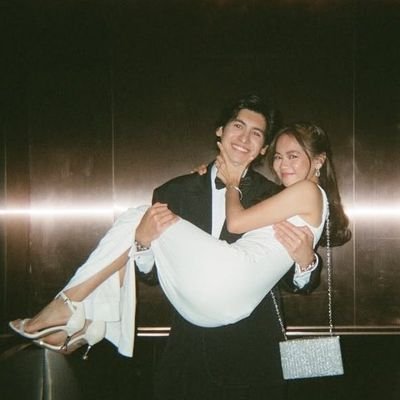 luvvyashdres's profile picture. AD  || I wouldn't have wished to have done it with anyone else.