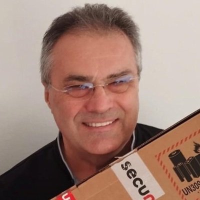 egisto_ott's profile picture. Österreichischer Staatsfeind Nr. 1.
Liebling der echt unabhängigen Medien in Österreich.

🕵️‍♂️ Disclaimer: Folgen ≠ Spionieren. Ich hab’ Besseres zu tun.
