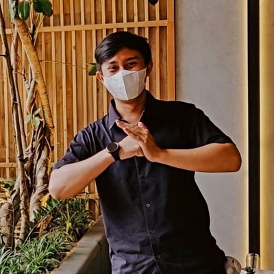 primadhy's profile picture. 