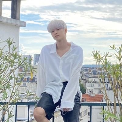 marblescz's profile picture. (parodi)
 
ji Changmin 1998 imnida 

騎士| str | BxB | SUB |𝘉Λ𝘋𝘖𝘚

https://t.co/3GFrHrkjF9