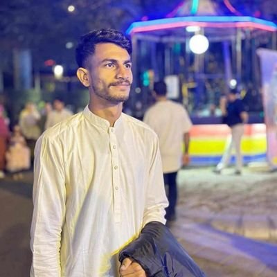 YSanwl12222's profile picture. 