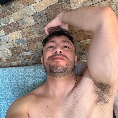 andygohe_'s profile picture. 