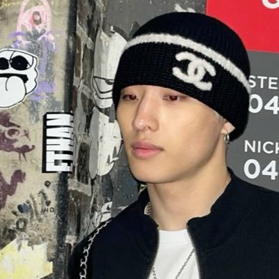 aghostcookiepls's profile picture. arctic monkeys • p1harmony || tony stark defender || biggest jet skis on the moat glazer || 21