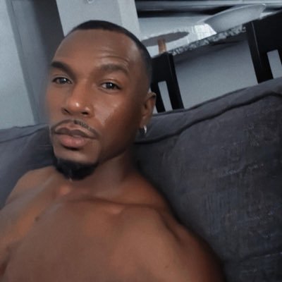 mista_pressure's profile picture. Certified Massage Therapist 💆🏾‍♂️ | ATL 📍 Hands that heal. Energy that seduces 🪬 Deep Tissue | Relaxation | Recovery