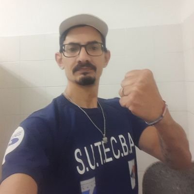 politicagremial's profile picture. 