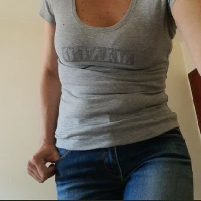 Marijosesanz73's profile picture. Todos tenemos un amor inolvidable y un secreto inconfesable.