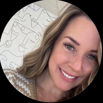 Evelynava112's profile picture. 📈 Forex Trader & Investment Manager 💼 Helping people grow wealth through smart trading & risk control 💬 Transparency | Strategy | Results