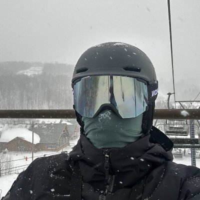 AladdinMhir's profile picture.