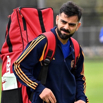 122_Dubai_'s profile picture. @imVkohli❤️