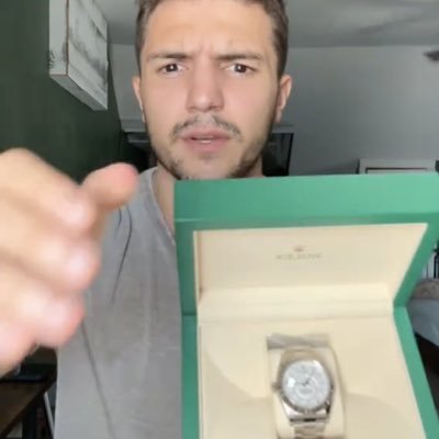 austinnegron8's profile picture. Follow for money tips and vibes. 🇺🇸 🇵🇷