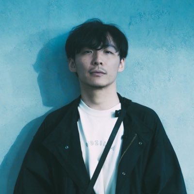 nkmrryx's profile picture. 音楽とデザインと特撮のことを考えながら生きてます。throwcurve @throwcurve Vo&Gt。科楽特奏隊 @katokutai_band の遼秀樹。クリエイティブチーム 操演と機電 @souen_to_kiden dir / designer。 『ウルトラ怪獣もののけ絵巻 by 谷村紀明』企画協力。