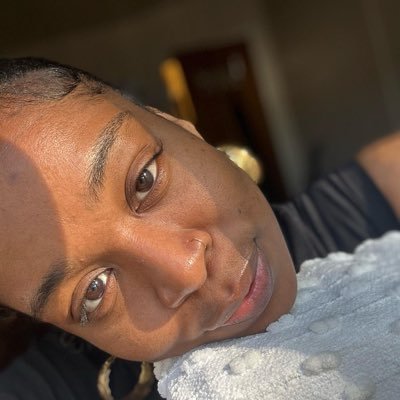 buttawilliams65's profile picture. 🎭 Professional daydreamer with realistic plans 💞😍